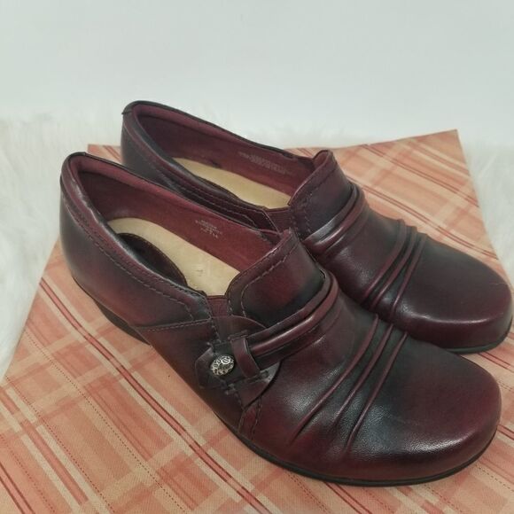 EARTH SHOES. Beautiful LEATHER. SIZE 8 - Picture 2 of 12